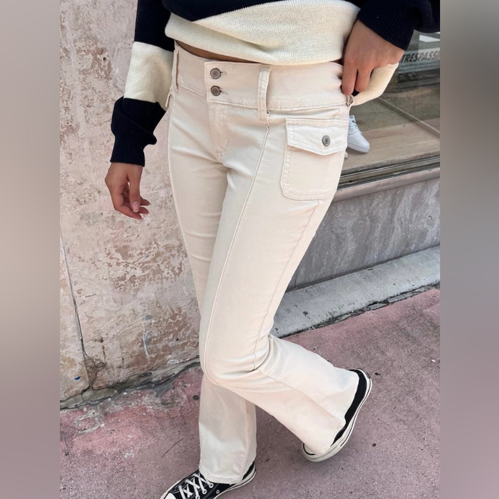 Brandy Melville women’s cream trousers
